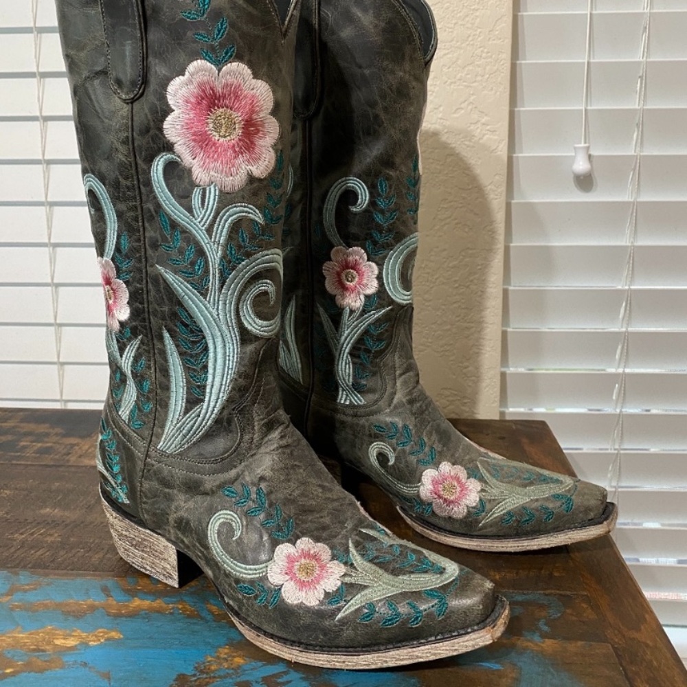 Lane boots